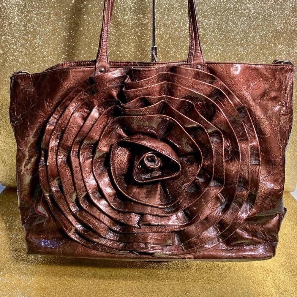 Large Brown KYA Shoulder Bag with Large Design - Picture 2 of 8